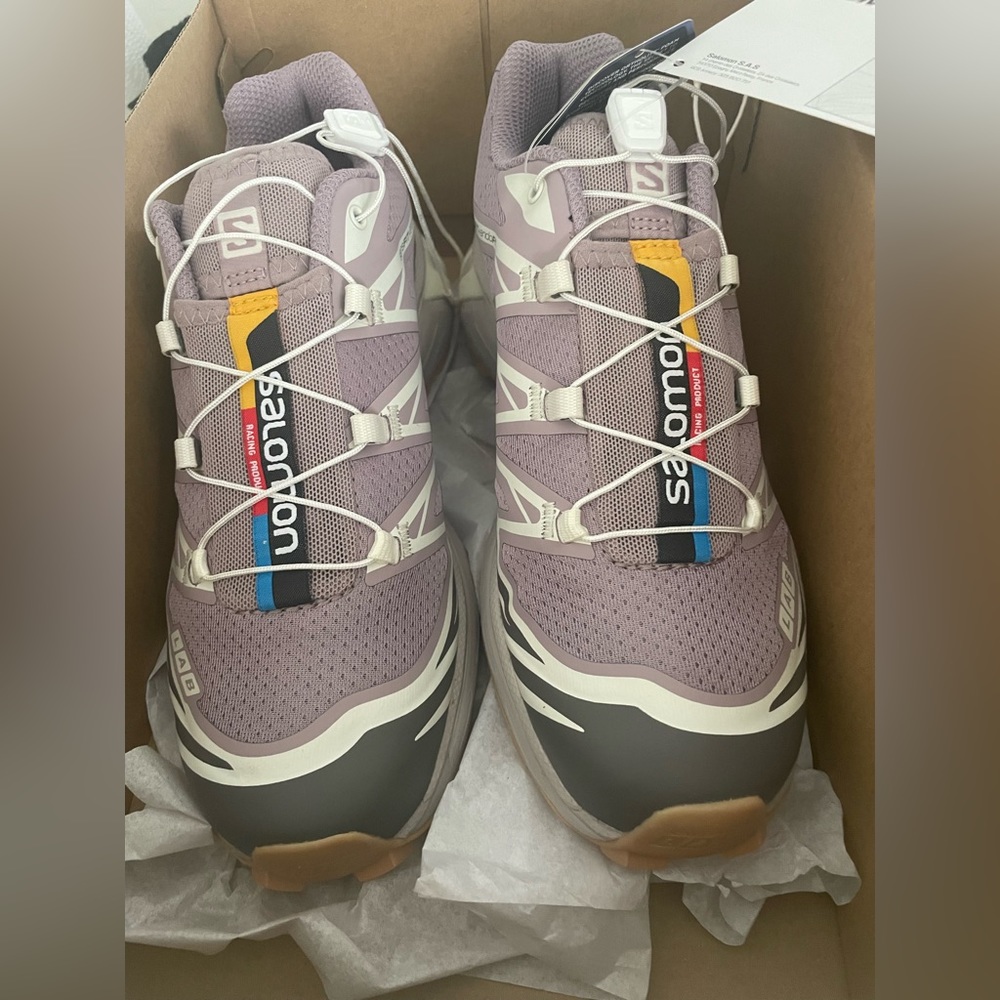 Salomon Sport Sneaker NWT